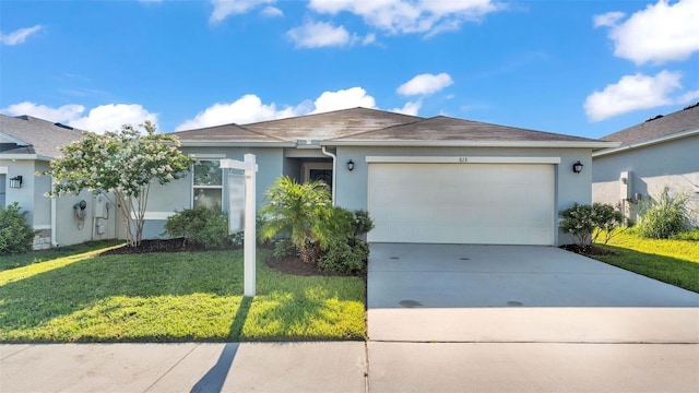 613 Sarner Pass Way, Winter Haven, FL 33881 - ranch-style house with stucco siding, an attached garage, a front lawn, and concrete driveway