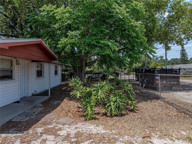 1720 Kendrick Ln, Lakeland, FL 33805 - view of yard with fence