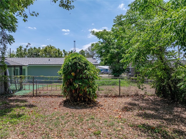 1720 Kendrick Ln, Lakeland, FL 33805 - view of yard with fence