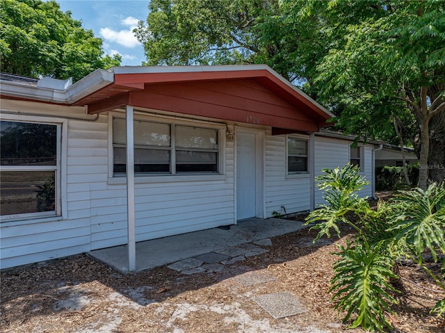 1720 Kendrick Ln, Lakeland, FL 33805 - view of front of property