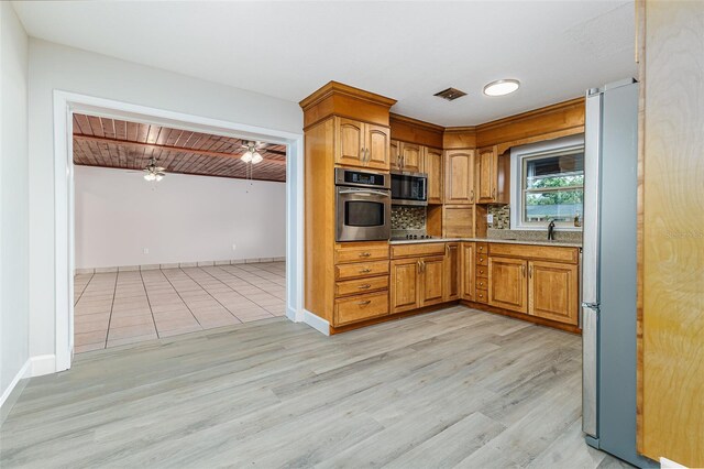 607 Young Pl, Lakeland, FL 33803 - photo 4