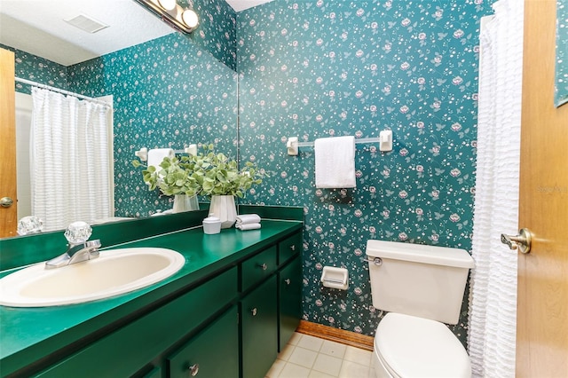 3226 Cherry Hill Cir S, Lakeland, FL 33810 - full bathroom featuring vanity, wallpapered walls, tile patterned floors, and a shower with shower curtain