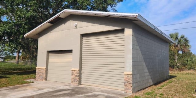 view of detached garage
