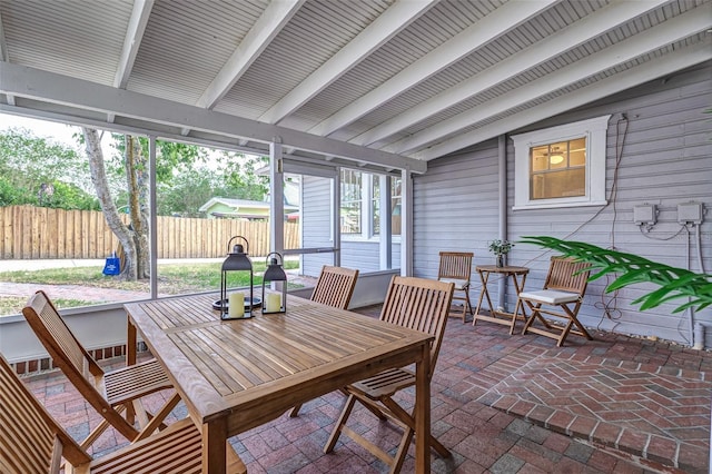 746 Mississippi Ave, Lakeland, FL 33801 - sunroom featuring outdoor dining space