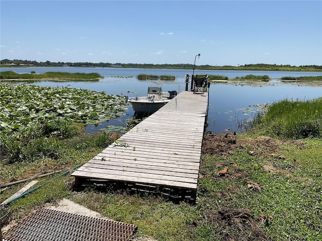 427 Longfellow Blvd, Lakeland, FL 33801 - dock with a water view