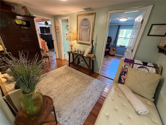 3233 Gardner Rd, Lakeland, FL 33810 - hall featuring wood finished floors and baseboards