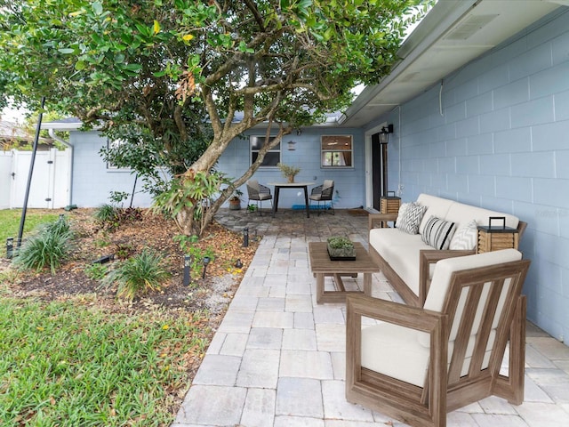502 Duchess Dr, Lakeland, FL 33803 - view of patio / terrace featuring fence and an outdoor hangout area