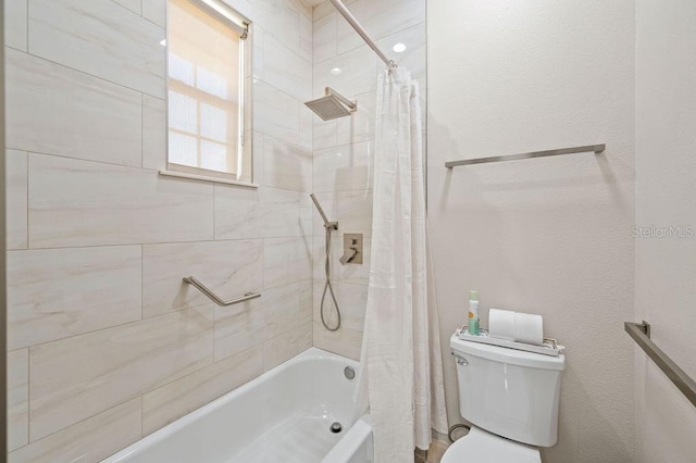 2965 Mission Lakes Dr, Lakeland, FL 33803 - full bathroom featuring shower / bath combination with curtain and toilet