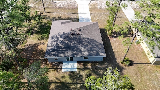 aerial view of property and surrounding area
