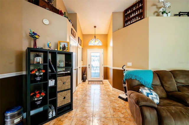1061 Lowry Ave, Lakeland, FL 33801 - foyer featuring high vaulted ceiling