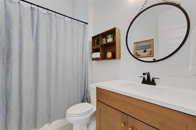 2551 Delphi Woods Cir, Lakeland, FL 33812 - full bath featuring toilet and vanity