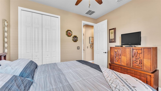 bedroom featuring a closet and ceiling fan