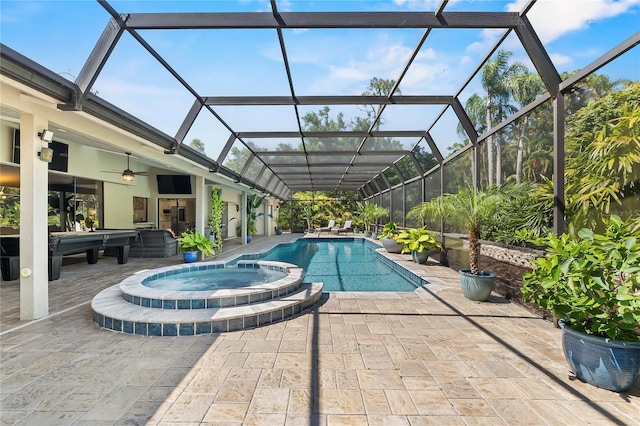 7313 Crape Myrtle Way, Sarasota, FL 34241 - view of pool with a patio, ceiling fan, a pool with connected hot tub, and a lanai