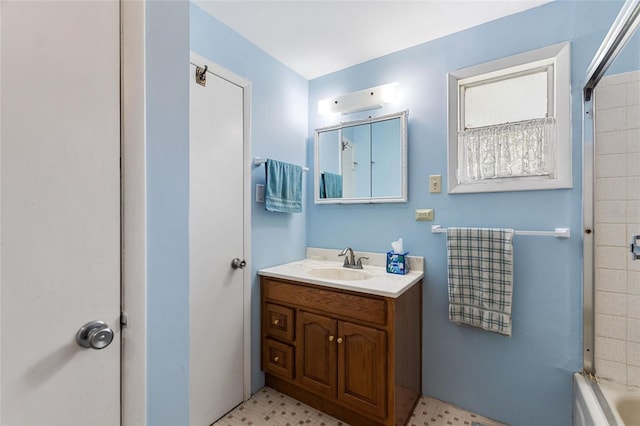 716 S Franklin Pl, Lakeland, FL 33815 - bathroom with vanity and bathing tub / shower combination
