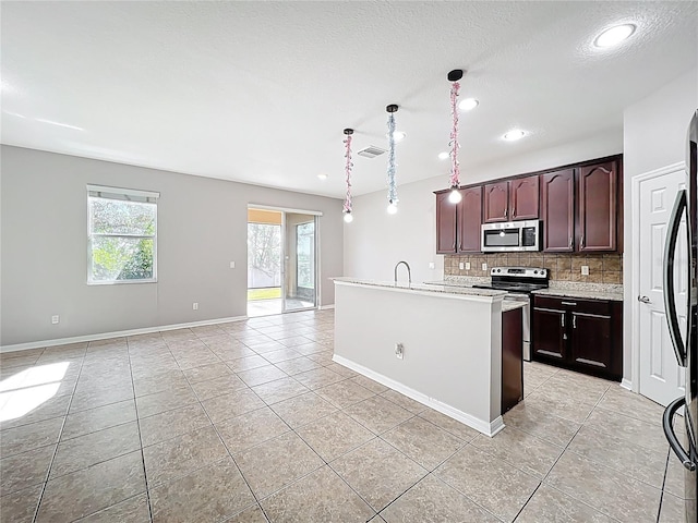 1401 Parker Den Dr, Ruskin, FL 33570 - photo 12