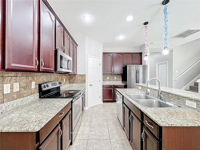 1401 Parker Den Dr, Ruskin, FL 33570 - photo 17