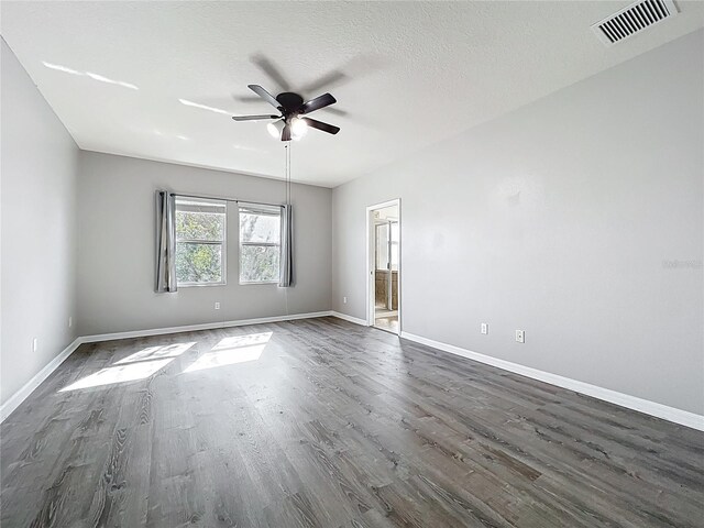 1401 Parker Den Dr, Ruskin, FL 33570 - photo 32