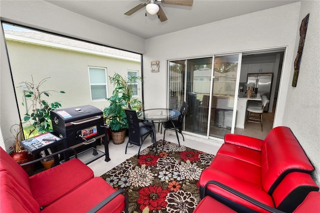 2039 Rosewood Cir, Lakeland, FL 33810 - sunroom featuring a textured wall