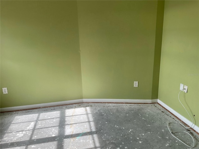 4038 Lehman Ln, Lakeland, FL 33813 - spare room featuring baseboards