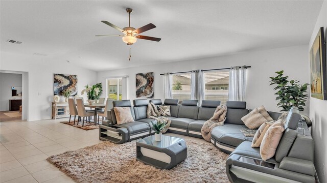 2991 Flying Blackbird Rd, Bartow, FL 33830 - tiled living room with ceiling fan