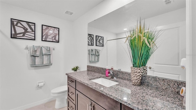 2991 Flying Blackbird Rd, Bartow, FL 33830 - full bath featuring toilet, tile patterned floors, vanity, baseboards, and a shower
