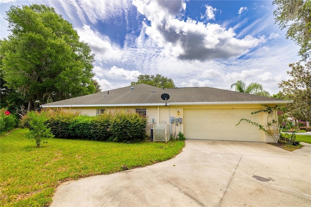 3798 N Chandler Dr, Hernando, FL 34442 - view of front of house featuring driveway, a front yard, a garage, stucco siding, and cooling unit