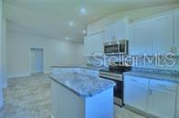 1525 Leamington Ln, Winter Haven, FL 33884 - photo 6