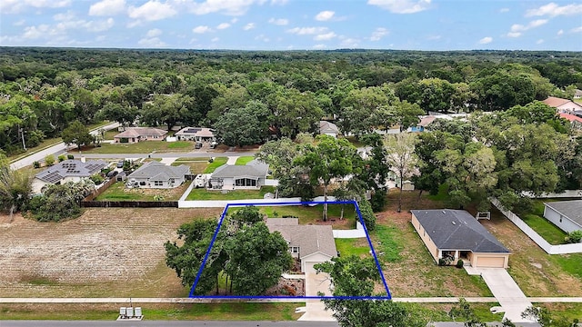 305 Woods Landing Dr, Lady Lake, FL 32159 - photo 3