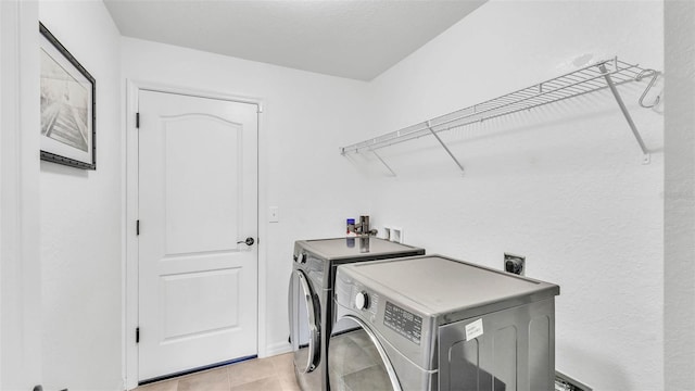 4582 Penkert Pl, Lakeland, FL 33811 - washroom featuring washing machine and dryer