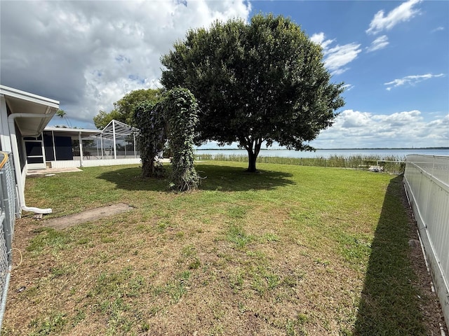 1328 Edgewater Beach Dr, Lakeland, FL 33805 - view of yard with a water view