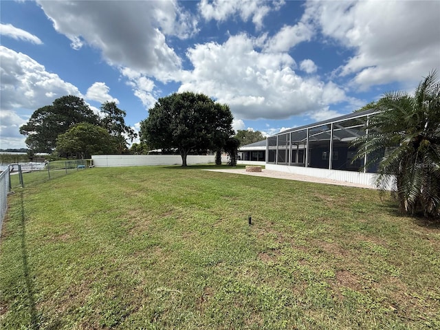 1328 Edgewater Beach Dr, Lakeland, FL 33805 - view of yard featuring a lanai