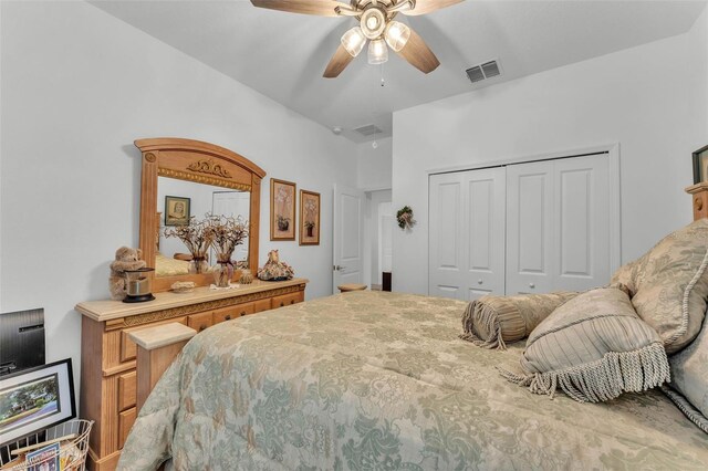 280 Pershing St, Bartow, FL 33830 - bedroom featuring a closet and ceiling fan