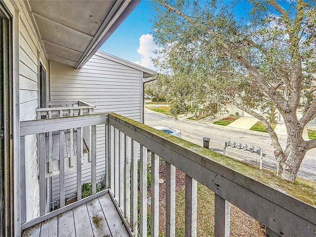 6350 92nd Pl N Unit 2206, Pinellas Park, FL 33782 - view of balcony