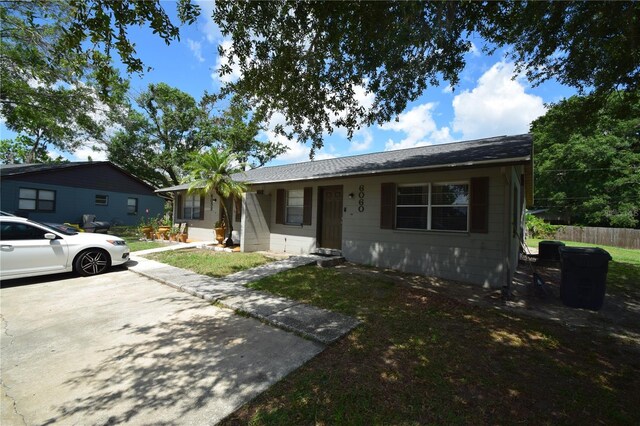 6054-6066 Hilltop Ln W, Lakeland, FL 33809 - view of front of home featuring concrete block siding