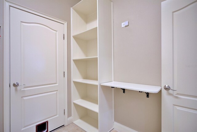 2032 Indian Sky Cir, Lakeland, FL 33813 - view of pantry