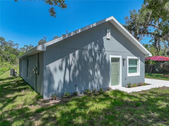 1415 Southern Ave, Lakeland, FL 33803 - view of outdoor structure featuring central AC