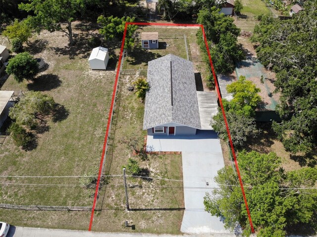 355 E Columbia St, Lake Alfred, FL 33850 - aerial view of property and surrounding area featuring property boundaries highlighted