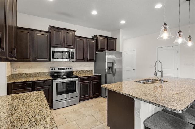 2317 Bella Luna Cir, Lakeland, FL 33810 - photo 10