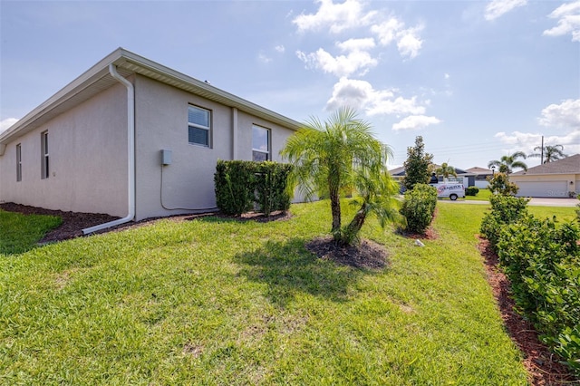 3136 Langdon Ln, Winter Haven, FL 33884 - view of green lawn
