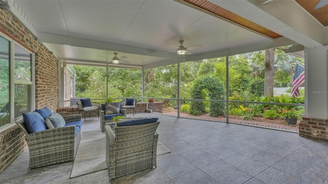 323 E Belvedere St, Lakeland, FL 33803 - sunroom featuring a ceiling fan and outdoor lounge area