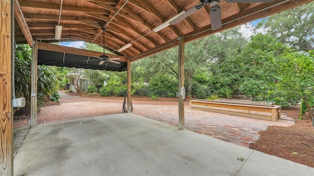 323 E Belvedere St, Lakeland, FL 33803 - view of patio / terrace with a ceiling fan