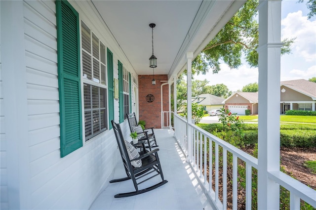 5425 Charlin Ave, Lakeland, FL 33810 - view of covered porch