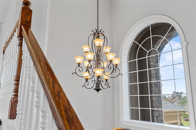 6542 Eagle Ridge Way, Lakeland, FL 33813 - detailed view of a chandelier