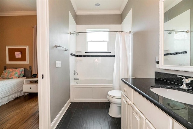 6357 Ashley Dr, Lakeland, FL 33813 - ensuite bathroom with shower / bath combination with curtain, vanity, toilet, wood finished floors, and crown molding