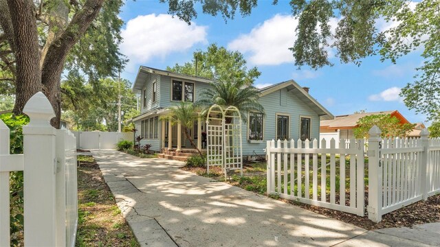 516 Windsor St, Lakeland, FL 33803 - photo 3