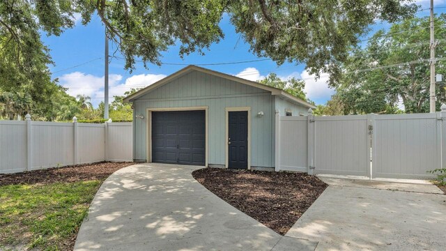 516 Windsor St, Lakeland, FL 33803 - photo 13