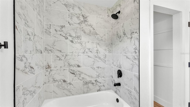 6543 Tula Ln, Lakeland, FL 33809 - bathroom featuring tub / shower combination