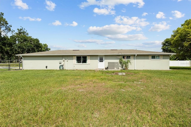 3810 Harrelson Rd, Lakeland, FL 33810 - back of house featuring cooling unit