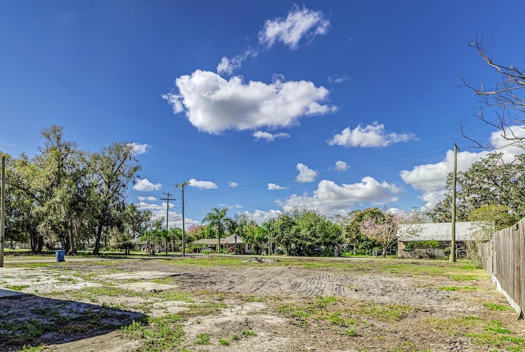 S Cherokee Ave, Fort Meade, FL 33841 - photo 1