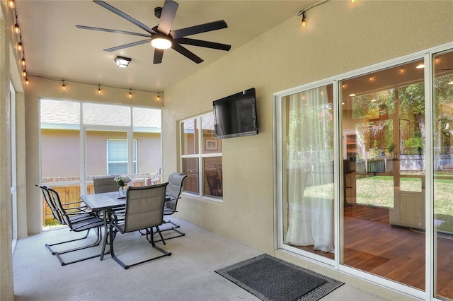 1233 Emerald Hill Way, Valrico, FL 33594 - view of sunroom